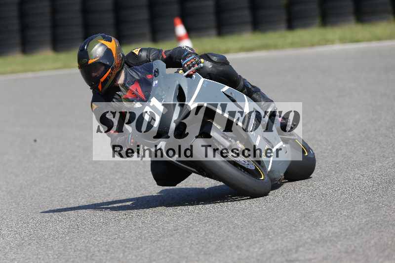 /44 09.08.2025 Plüss Moto Sport ADR/Freies Fahren/91